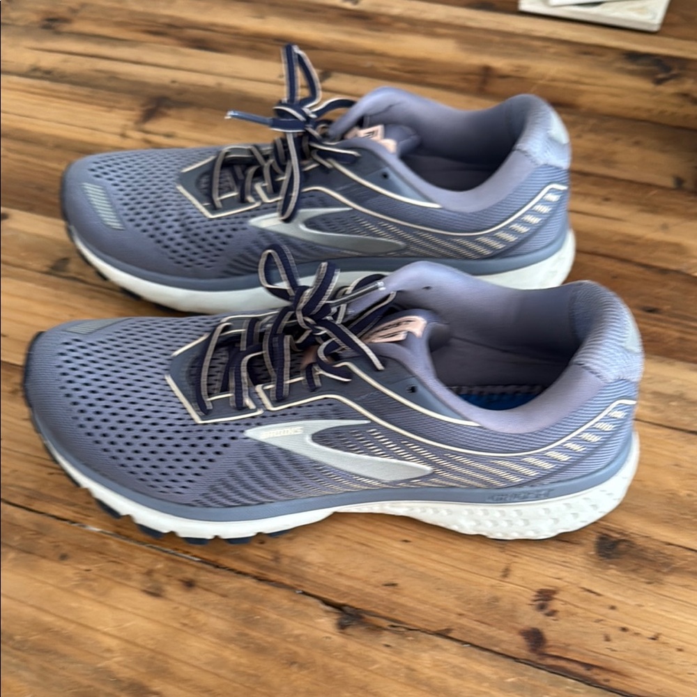 Women's Brooks Ghost 12 Gray Running Shoes size 9.5 - Picture 3 of 6